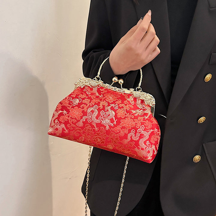 Damen Glamouröse Clutch mit hochwertiger Metallverzierung Nord Taschen