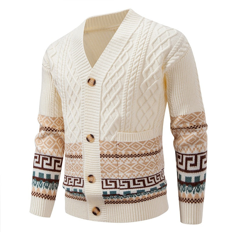 Herren Strickcardigan mit Zopfmuster, Jacquard-Bündchen und Knopfverschluss Nord Taschen