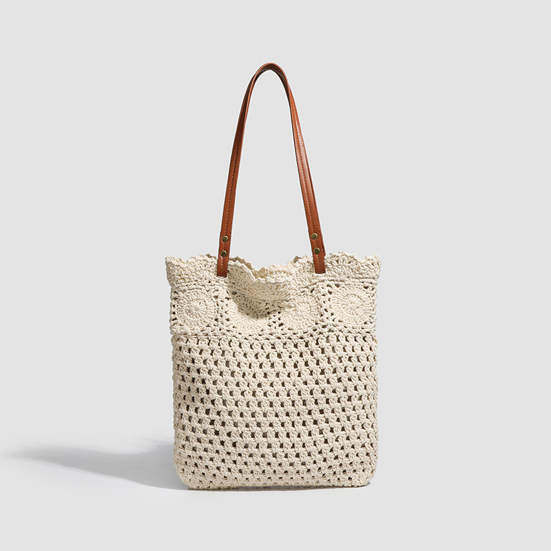 Damen Stricktasche mit elegantem Kunstledergriff und dekorativem Häkeldesign Nord Taschen