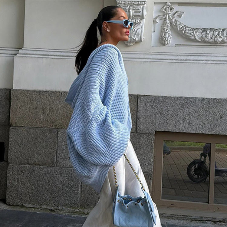 Damen Oversized Kapuzen-Strickcardigan mit Ballonärmeln und Knopfleiste Nord Taschen