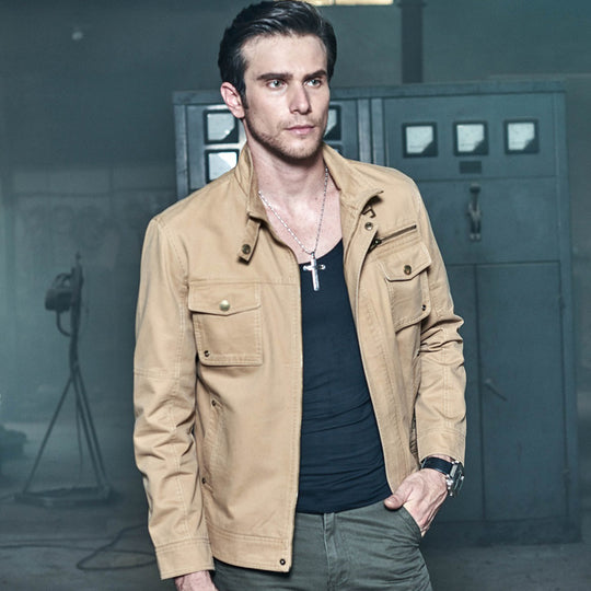 Herren schlanke Canvas-Fieldjacke mit militärischer Taschendetailierung und Stehkragen Nord Taschen