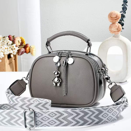 Damen trendige Umhängetasche mit auffälligen Details Nord Taschen
