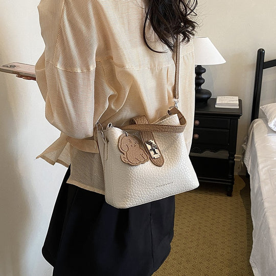 Damen Handtasche aus edlem Kunstleder mit strukturiertem Mehrzweck-Design Nord Taschen