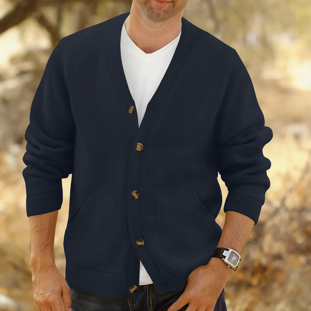 Herren Strukturierter Strickcardigan mit Zopf- und Waffelmuster, Knopfleiste und aufgesetzten Taschen Nord Taschen