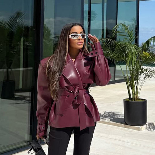 Damen Taillierter Lederimitat-Blouson mit Bindegürtel und voluminöser Schulterpartie Nord Taschen