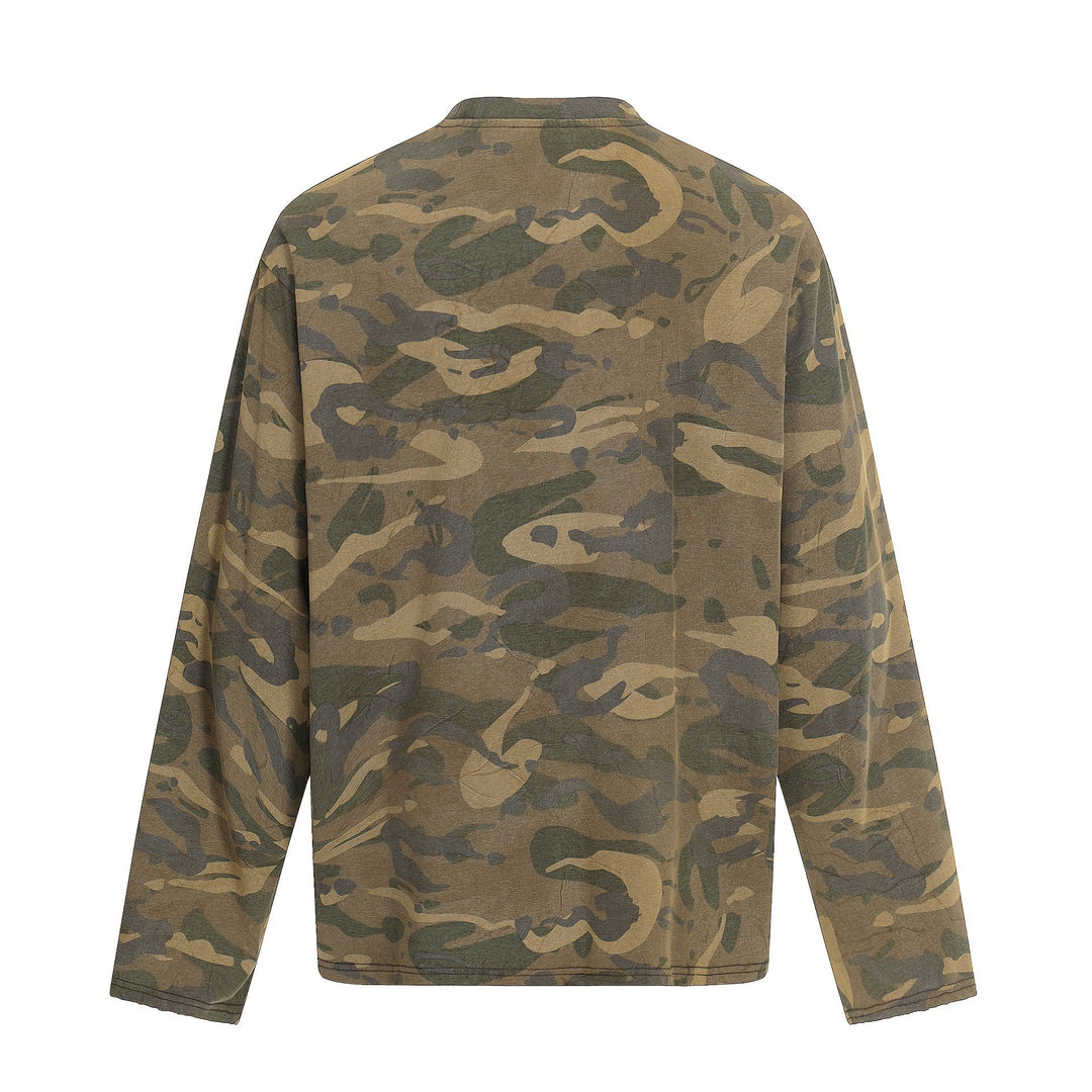 Herren Camouflage-Langarmshirt im Used-Look mit Rundhalsausschnitt und Vintage-Print Nord Taschen