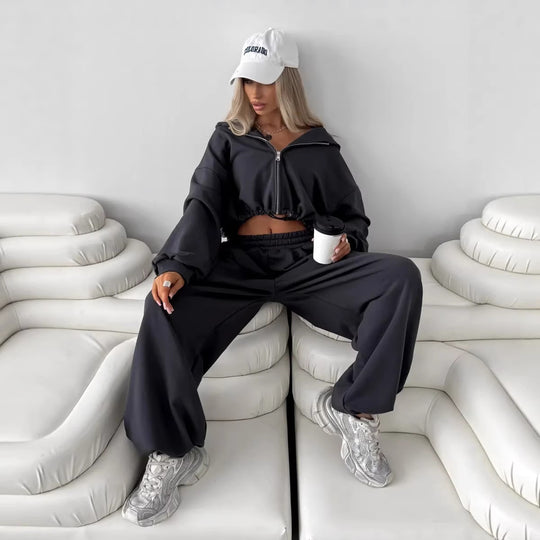 Damen weit geschnittenes Cropped-Zip-Hoodie und Palazzo-Jogger Set Nord Taschen