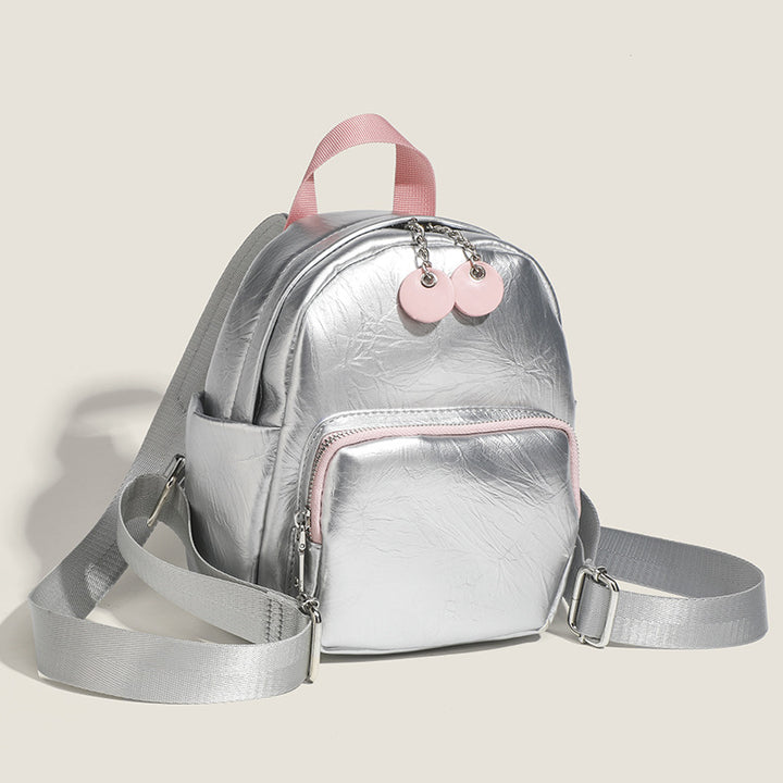 Damen Mini-Rucksack mit schickem Metallic-Finish und praktischen Fächern Nord Taschen