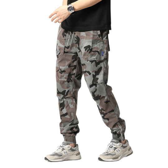 Herren Camouflage-Cargo-Joggerhose mit Tunnelzug, Mehrfachtaschen und gerippten Beinabschlüssen Nord Taschen