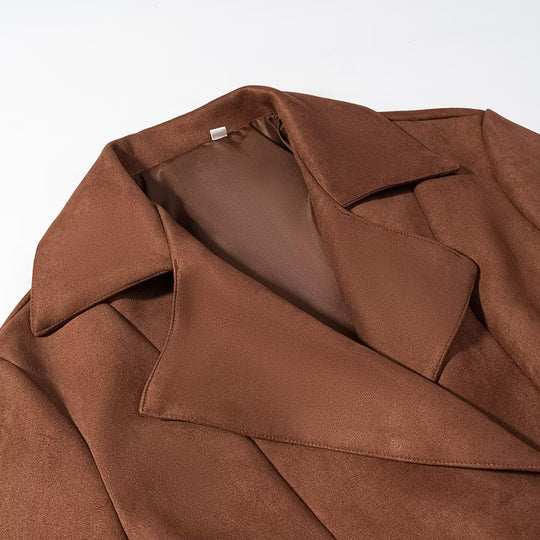 Damen Kurzjacke im Veloursleder‑Look mit Taillengürtel und großem Revers Nord Taschen