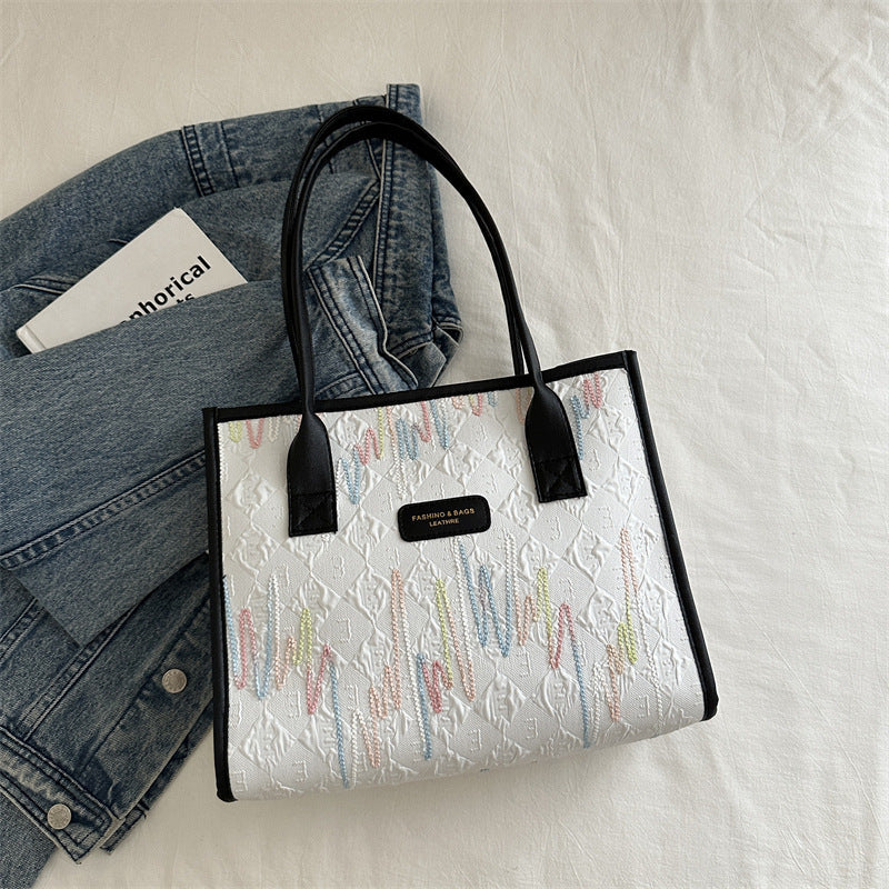 Damen elegante Tragetasche mit stilvollem Muster Nord Taschen