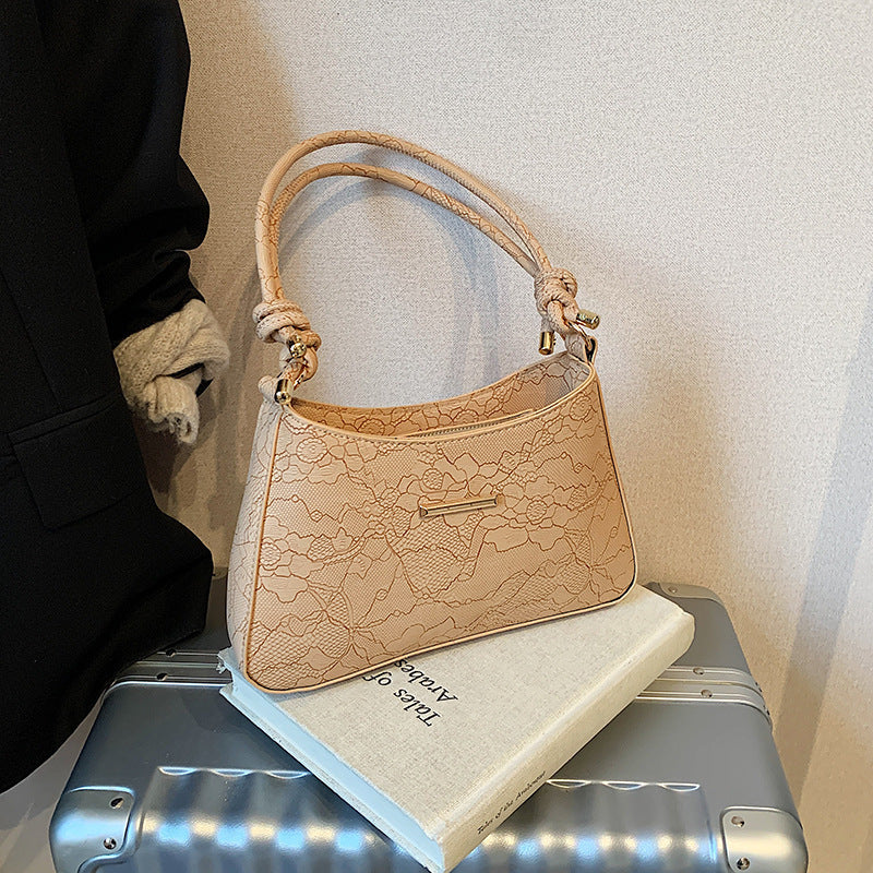 Damen Designer Handtasche mit floralem Relief Nord Taschen