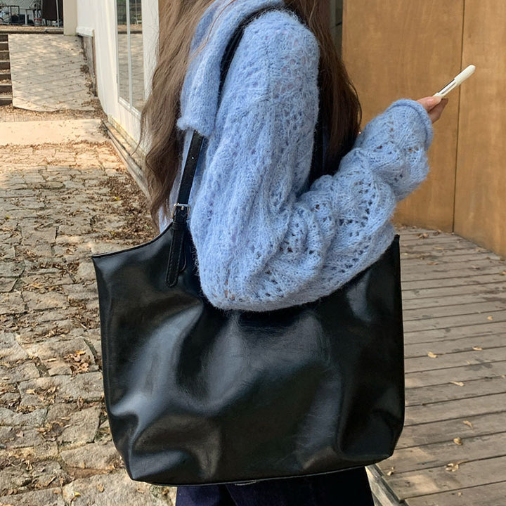 Damen elegante Tragetasche mit geschwungenem Design Nord Taschen