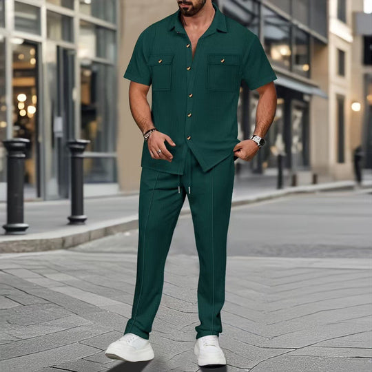 Herren nan lässiges Lounge-Ensemble Campkragen-Hemd mit aufgesetzten Brusttaschen und konisch zulaufender Tunnelzughose Nord Taschen