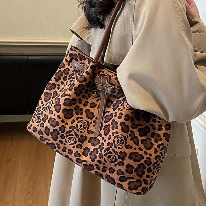 Damen Shopper Bag mit floralem und animalischem Design Nord Taschen