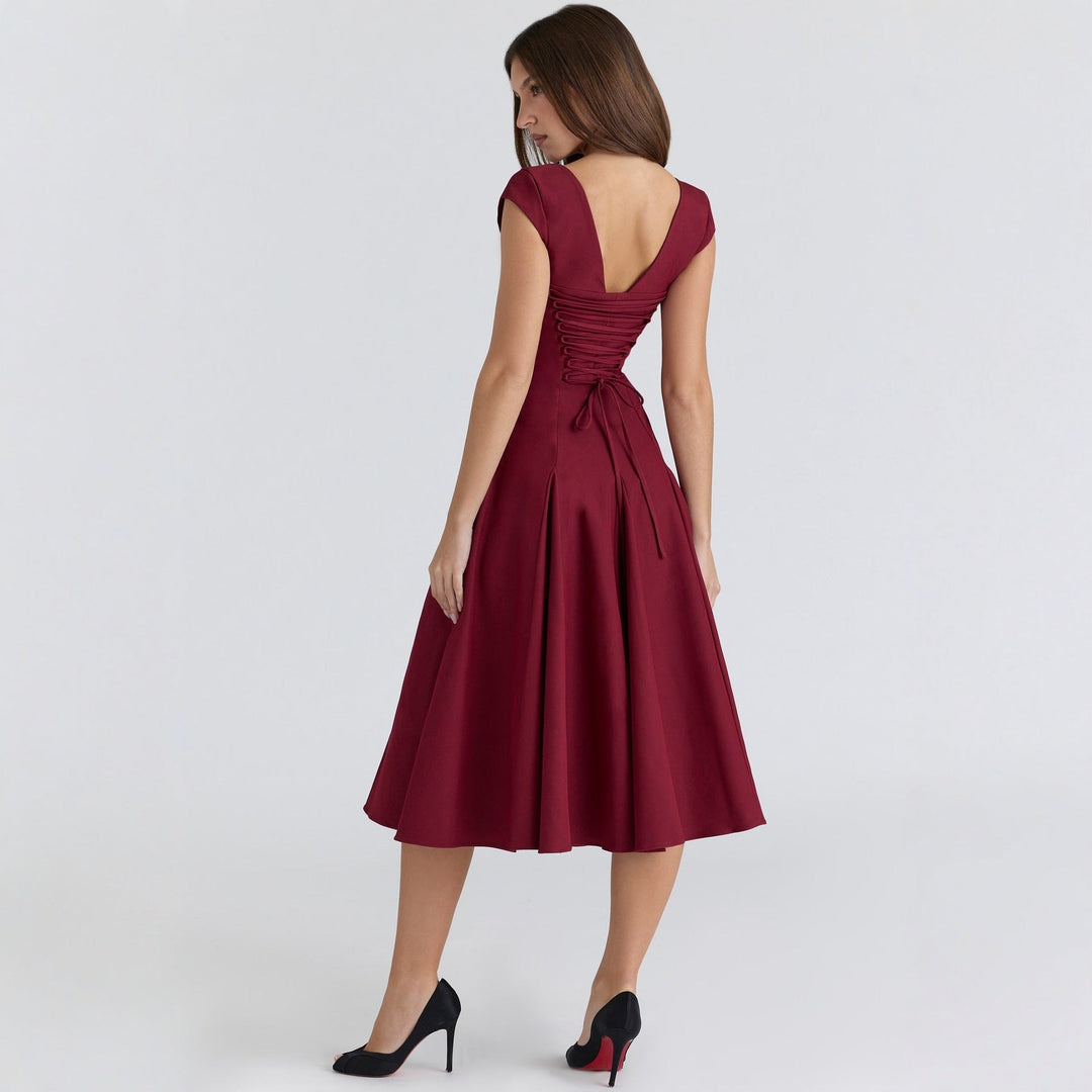 Damen Midi-Kleid mit quadratischem Ausschnitt und weit schwingendem Rock