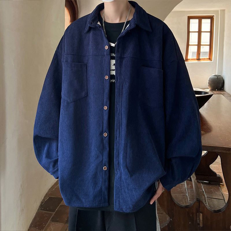 Herren oversized Kordhemdjacke mit aufgesetzten Brusttaschen, abgerundetem Saum und lockerer Silhouette Nord Taschen