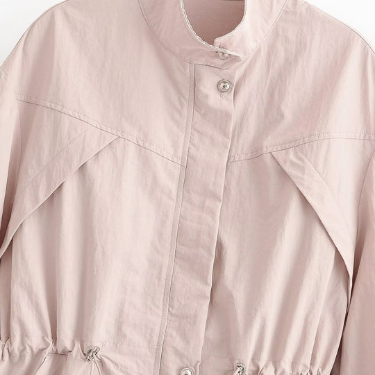 Damen Leichte taillierende Übergangsjacke mit Tunnelzug Ballonärmeln und Stehkragen Nord Taschen