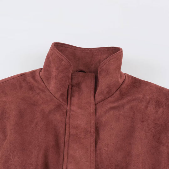 Damen Kurzjacke in Velours‑Optik mit hohem Funnelkragen, verdecktem Verschluss und Taillenbindegürtel Nord Taschen