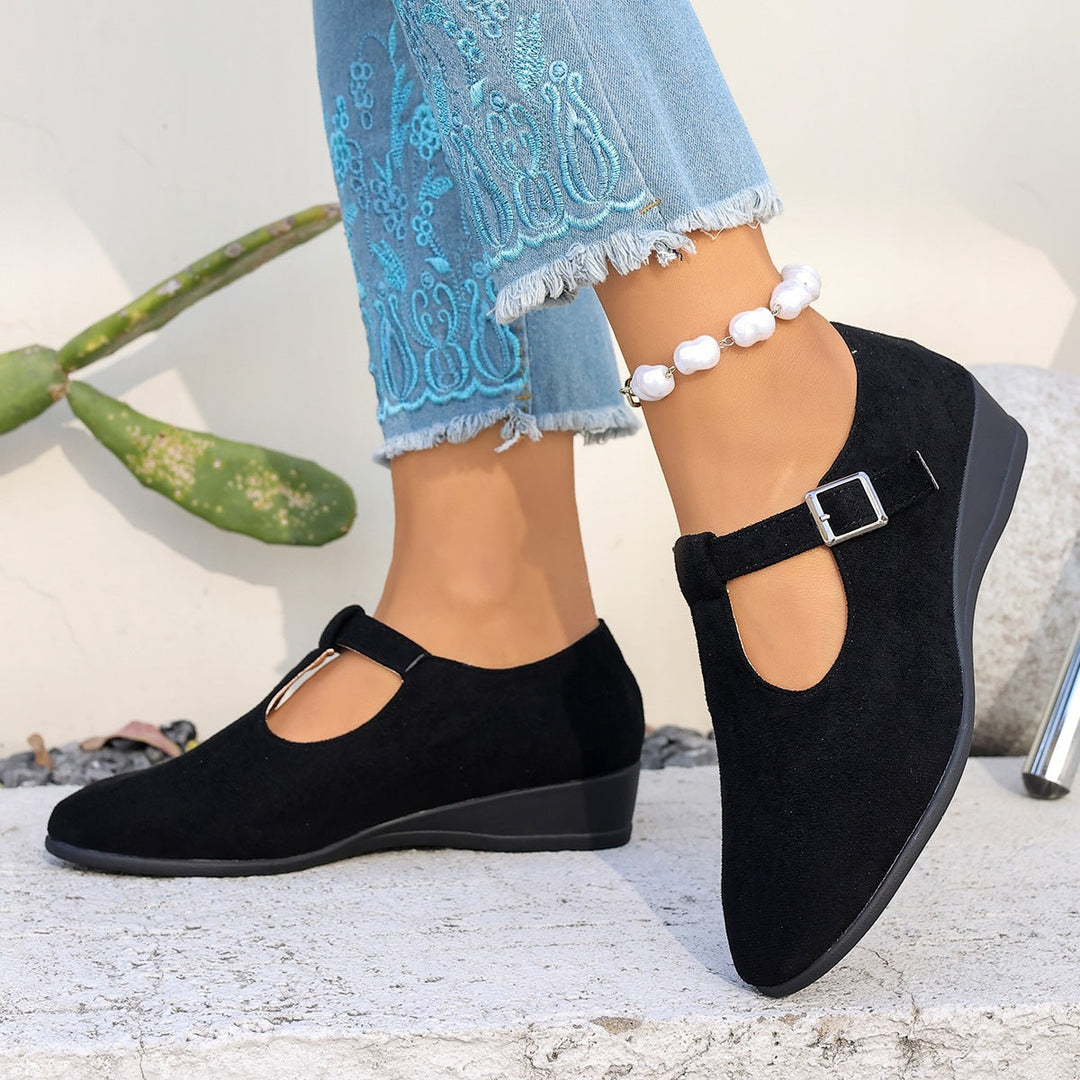 Damen Halbschuhe mit elegantem Riemendesign