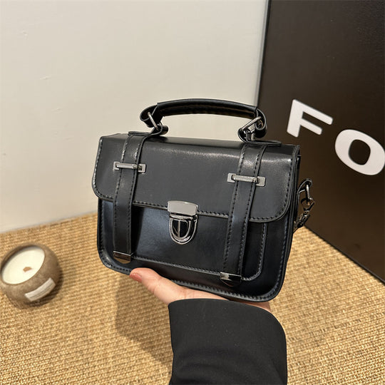 Damen elegante Umhängetasche im vintage-inspirierten Design mit verstellbarem Schulterriemen Nord Taschen