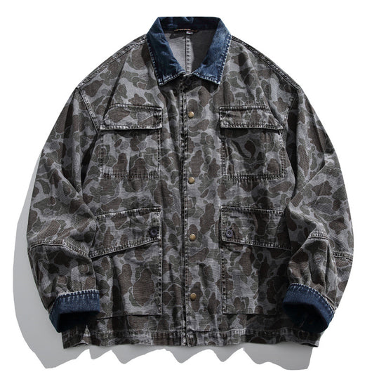 Herren Boxy-Jeansjacke im Camouflage-Muster mit Kontrastkragen und Mehrfachtaschen Nord Taschen