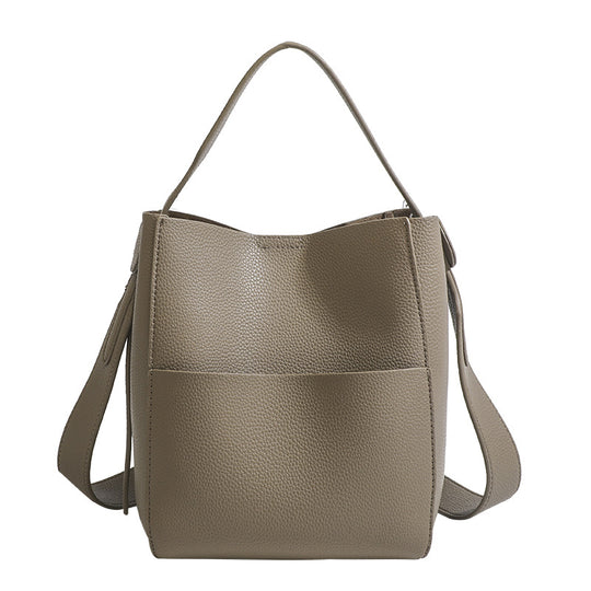 Damen Hobo-Tasche aus hochwertigem Kunstleder mit praktischem Innenfach Nord Taschen