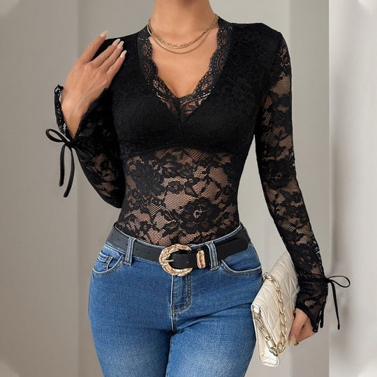 Damen Figurbetonter Spitzen-Body mit V-Ausschnitt, transparenter Blumen-Spitze und Ärmelbindern Nord Taschen