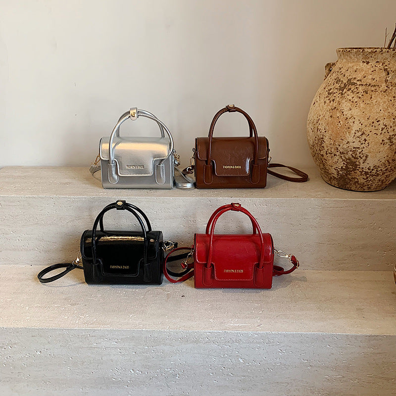 Damen Umhängetasche mit eleganter Struktur und praktischem abnehmbarem Griff Nord Taschen