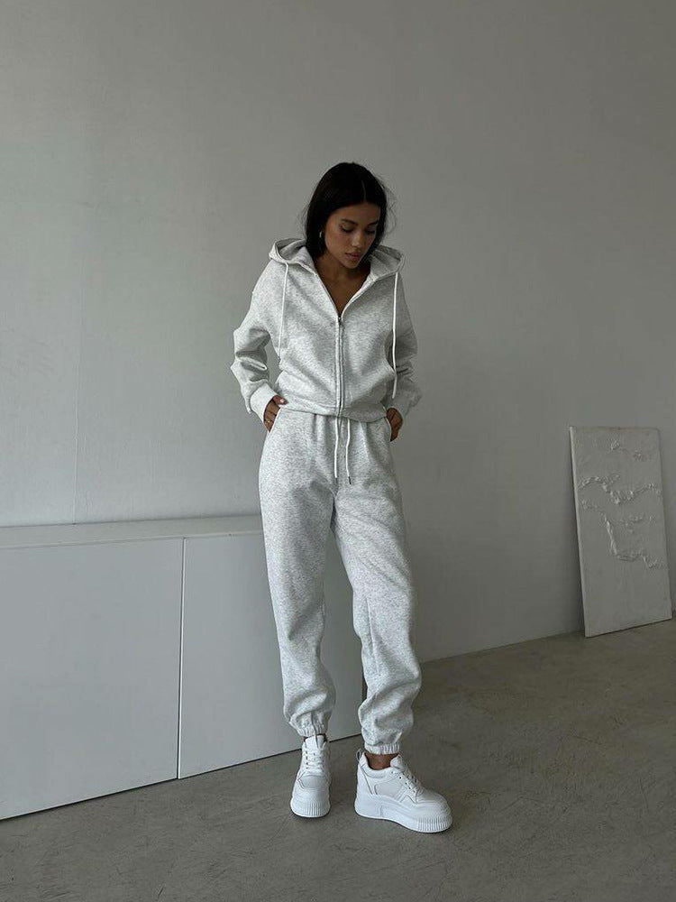 Damen lässiges Kapuzen-Sweatshirt und Jogginghose Set in Oversize-Passform mit Reißverschluss und Kängurutasche Nord Taschen