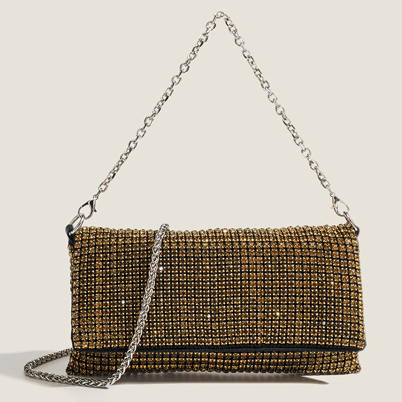Damen Clutch mit funkelndem Strass und eleganter Kettenverzierung Nord Taschen