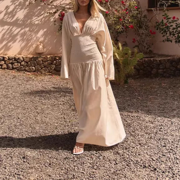 Damen Elegantes Maxikleid mit Schößchen und Rüschendetails Nord Taschen