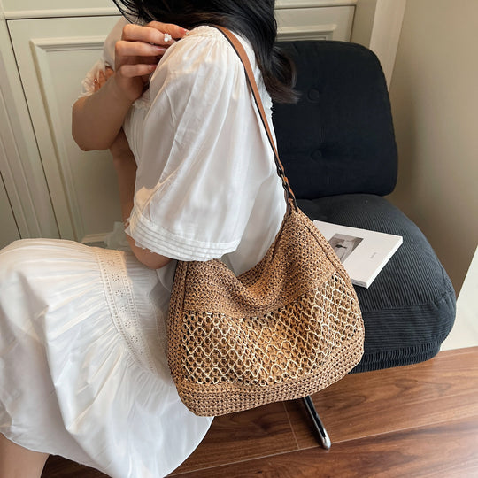 Damen Hobo-Tasche aus geflochtenem Naturmaterial mit einzigartiger Struktur Nord Taschen