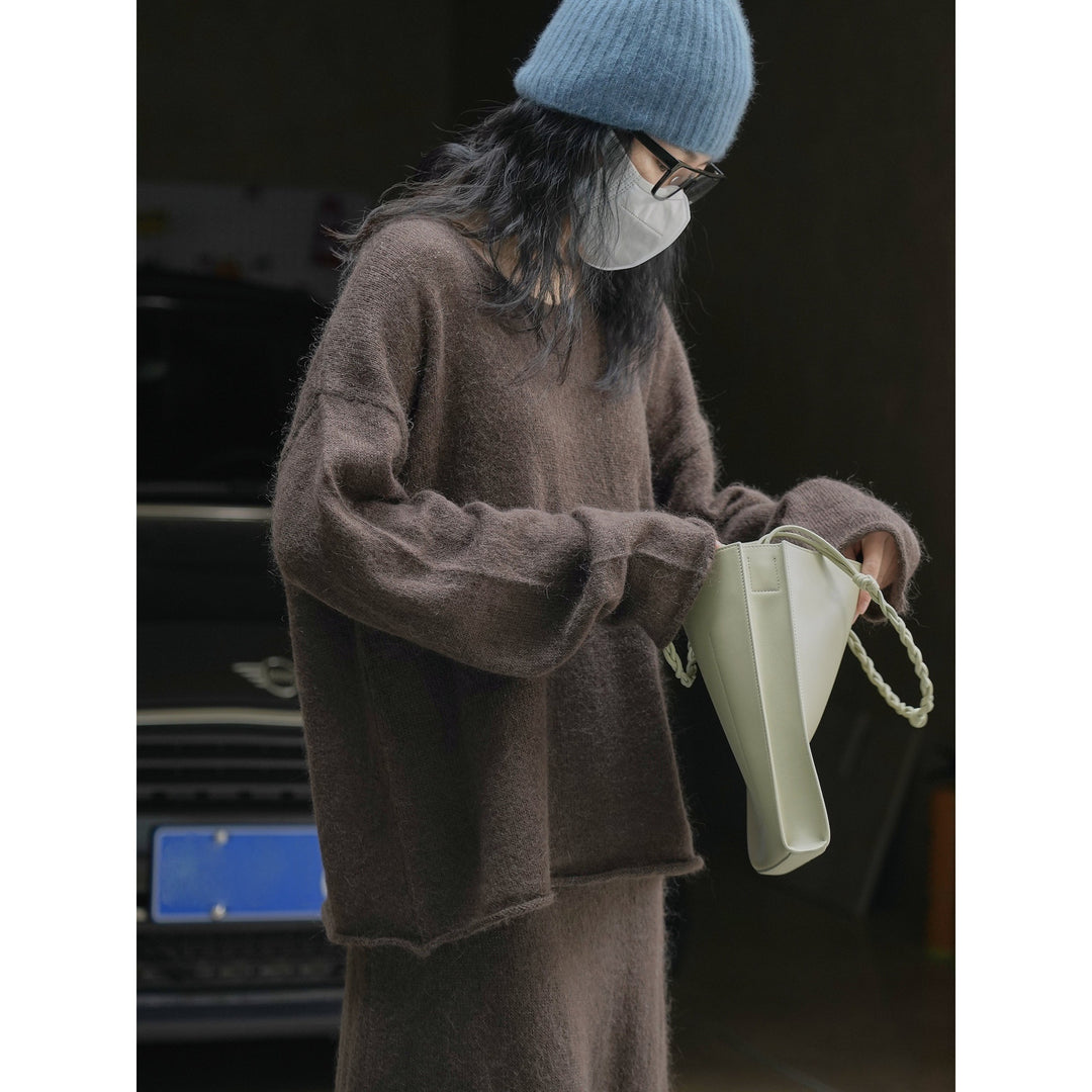 Damen Oversize-Pullover in Mohair‑Optik mit weitem Rundhalsausschnitt und extra weicher Faser Nord Taschen