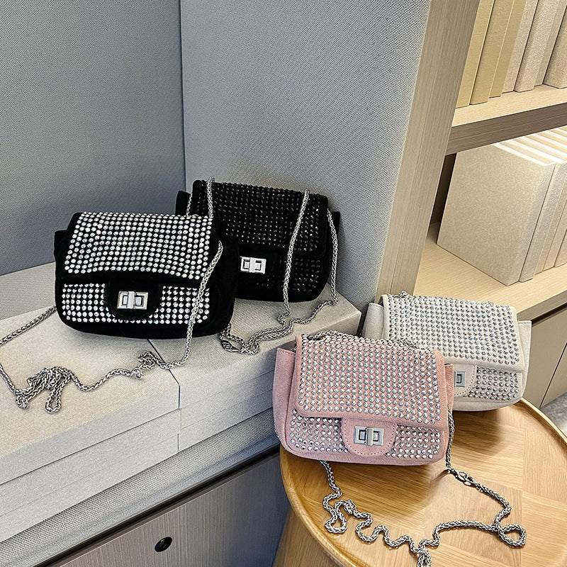 Damen Glamouröse Clutch mit funkelnden Strassverzierungen Nord Taschen