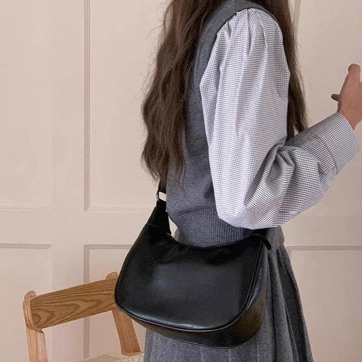 Damen Schultertasche mit elegantem Faltendesign und verstellbarem Schulterriemen Nord Taschen