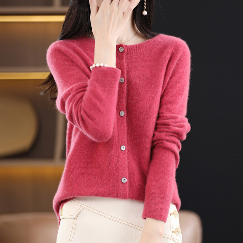 Damen Kurzgeschnittener Cardigan in Mohair‑Optik mit Rundhalsausschnitt und Perlmuttknöpfen Nord Taschen