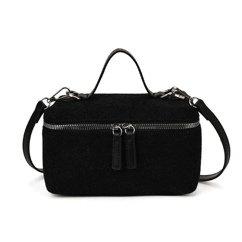 Damen stylische Veloursleder Umhängetasche Nord Taschen