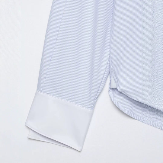 Damen Oversize-Hemdbluse mit Kontrastkragen, Manschetten und Froschknopf-Detail Nord Taschen