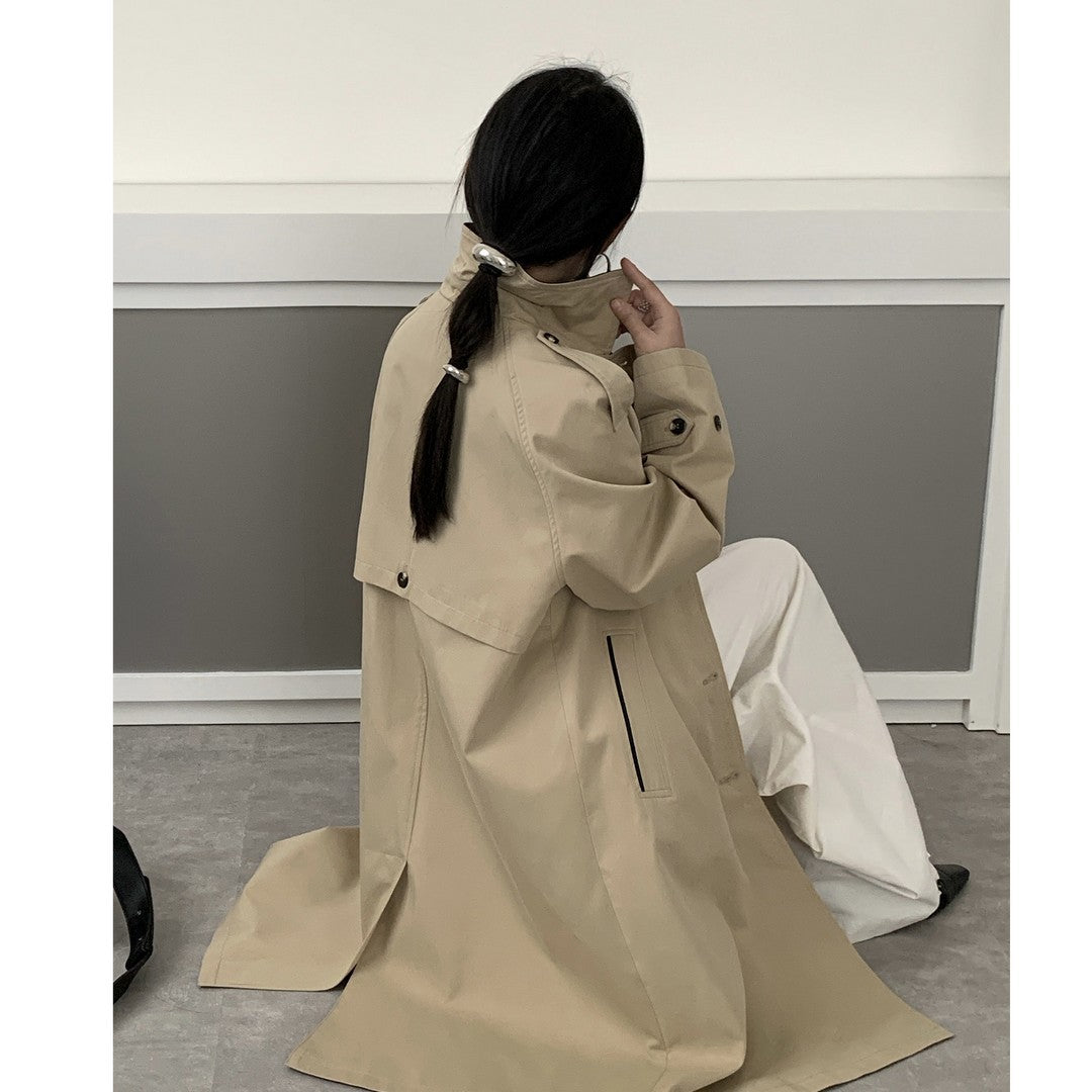 Damen Langer Wasserabweisender Trenchcoat mit Rückencape und Stehkragen Nord Taschen