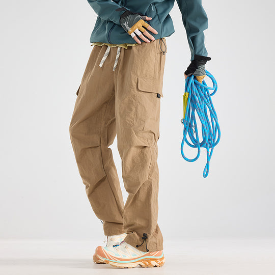 Herren Leichte technische Cargo‑Trekkinghose mit Kordelbund, Utility‑Taschen und verstellbaren Beinabschlüssen Nord Taschen