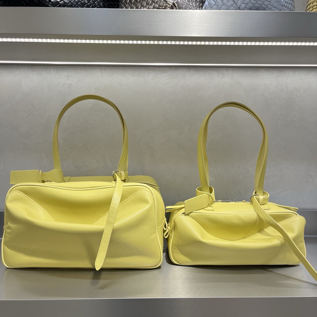 Damen stilvolle Wochenendtasche mit praktischem Innenaufbau Nord Taschen