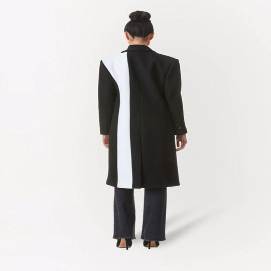 Damen Taillierter Midi‑Longcoat im Clean‑Tailoring mit kontrastiertem Innenfutter und Schalkragen Nord Taschen