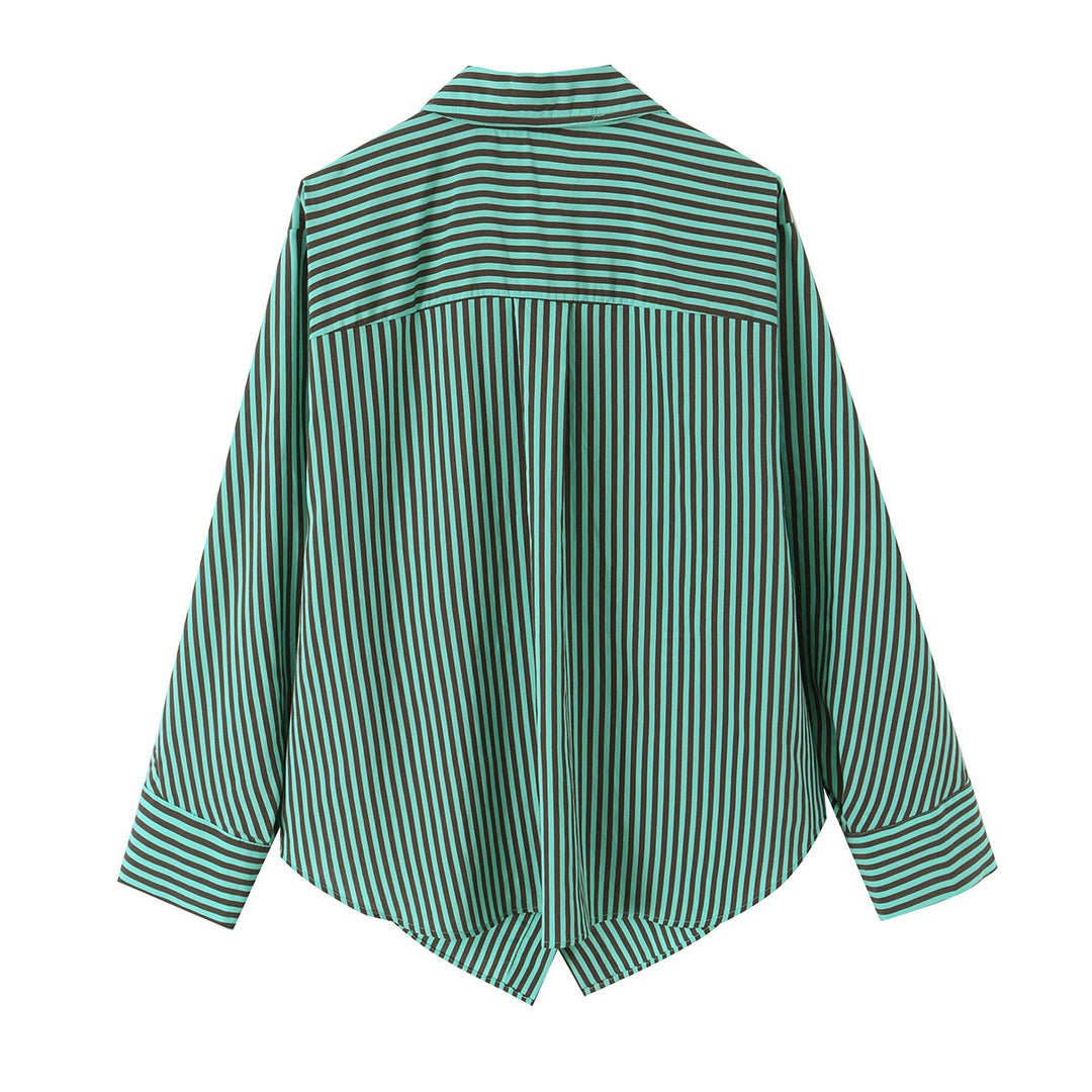 Damen Oversize-Hemdbluse mit diagonaler Streifenoptik, Brusttasche und asymmetrischem Saum Nord Taschen