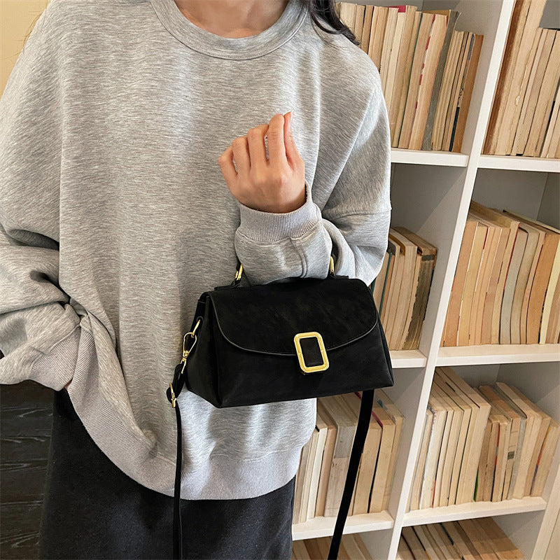 Damen Schultertasche mit elegantem Verschluss und verstellbarem Riemen Nord Taschen