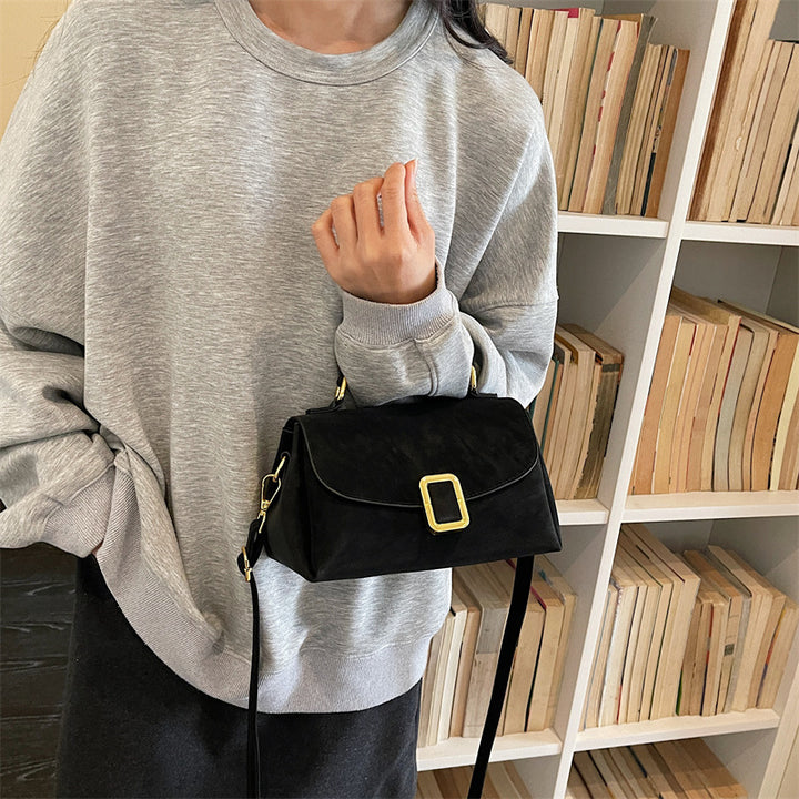 Damen Schultertasche mit elegantem Verschluss und verstellbarem Riemen Nord Taschen