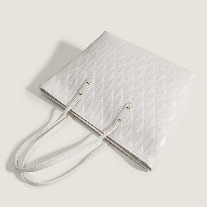 Damen tote Tasche mit elegantem Rautendesign und praktischen Innenfächern Nord Taschen