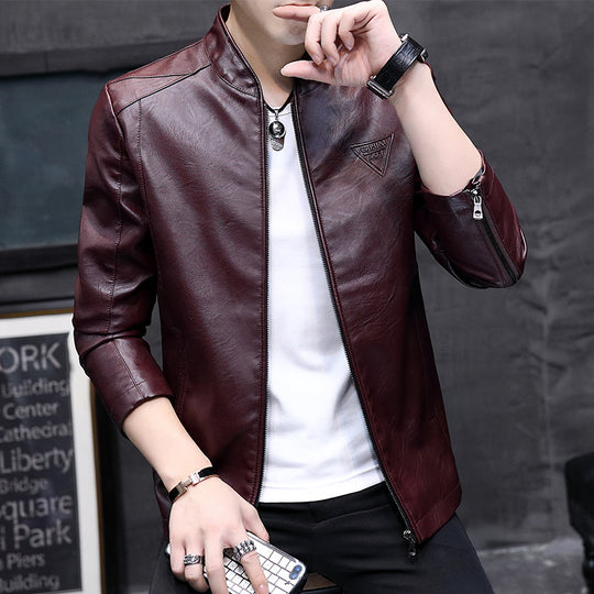 Herren Slim-Fit Kunstleder-Motojacke mit Stehkragen, Zipper-Ärmeln und minimalistischer Logo‑Applikation Nord Taschen