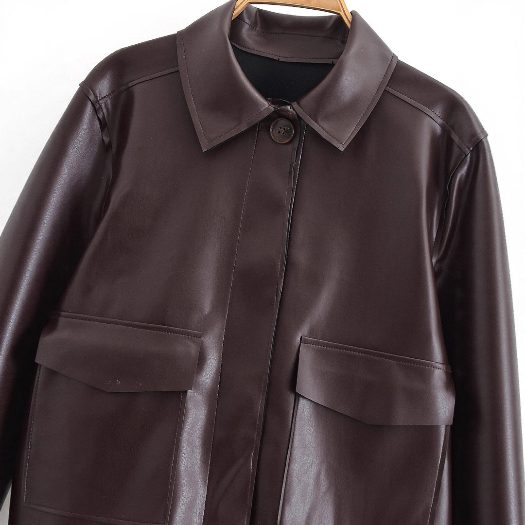 Damen Kurze Boxy-Lederoptikjacke mit Pattentaschen und Hemdkragen Nord Taschen