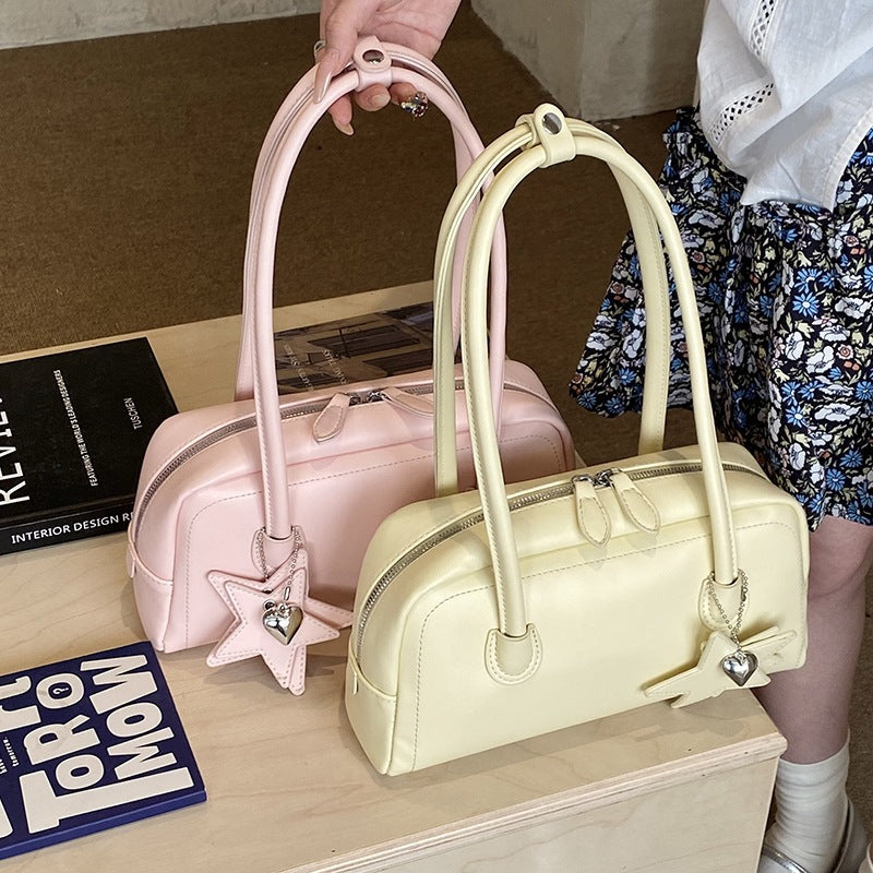 Damen Handtasche im eleganten Vintage-Stil mit raffinierten Akzenten Nord Taschen